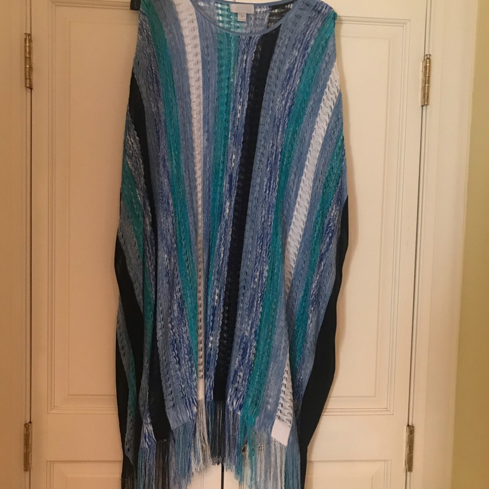 Loosely woven pull over your head FRINGE border